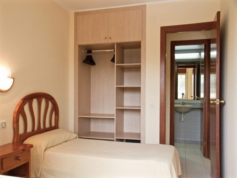 Suite Apartments Arquus Салоу Екстериор снимка