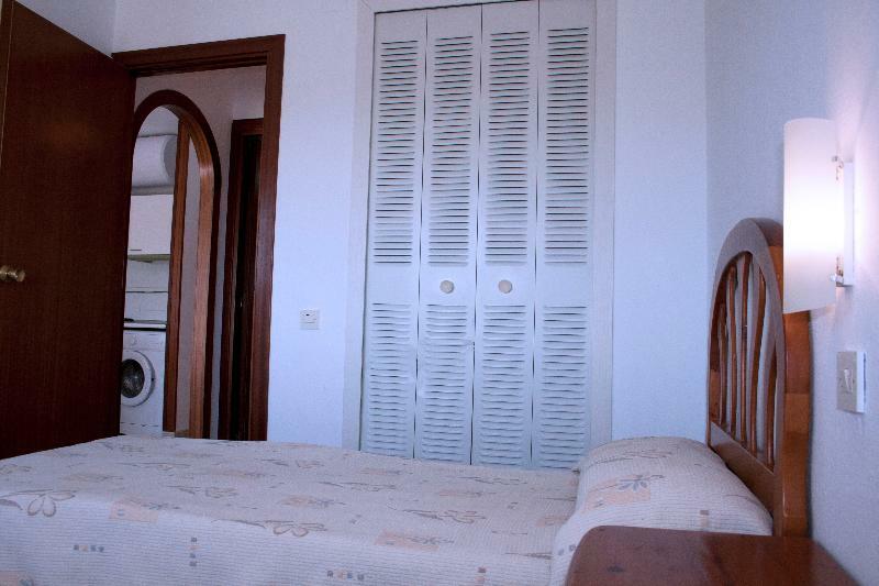 Suite Apartments Arquus Салоу Екстериор снимка